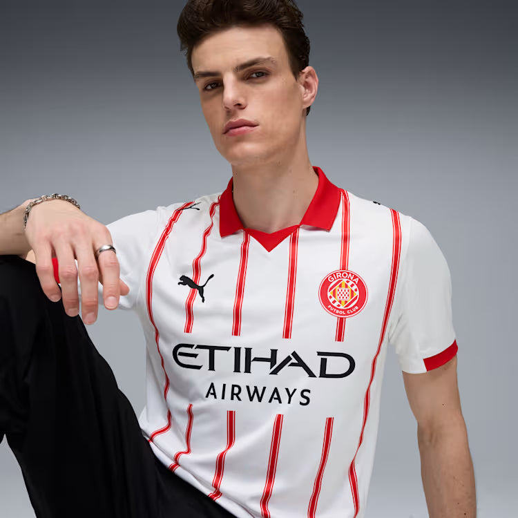 Girona 25/26 Home Kit